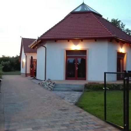 Egrelato Vendeghaz Lägenhet Balatonakali Exteriör bild